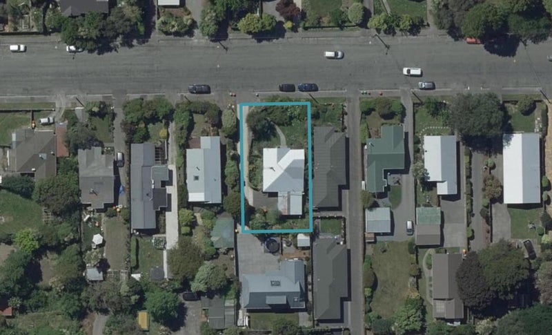 18 Riverview Street, Beckenham, Christchurch - Carousel 1