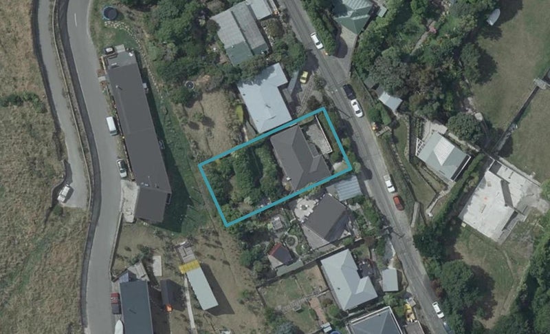 17 Walkers Road, Lyttelton, Lyttelton - Carousel 1