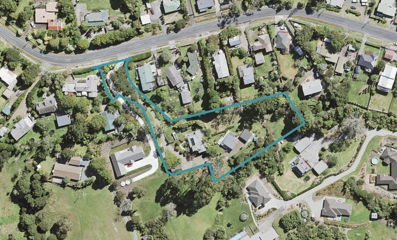 26A Mcentee Road, Waitakere, Auckland - Carousel 1