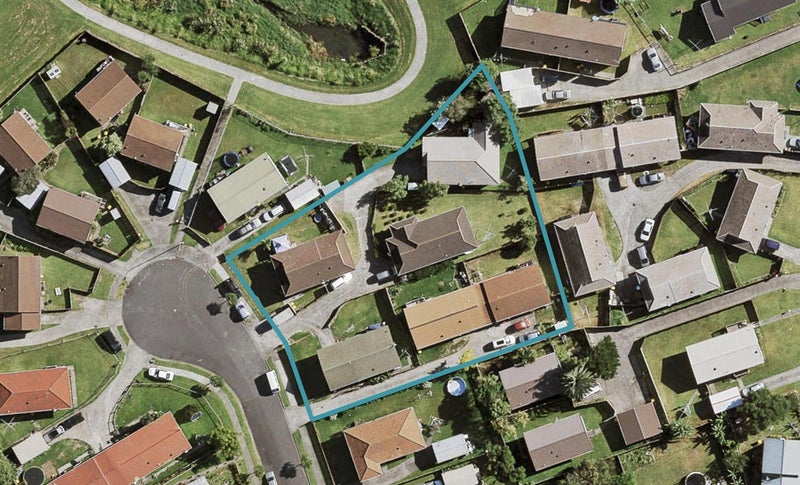 7 Brava Place, Clendon Park, Auckland - Carousel 1
