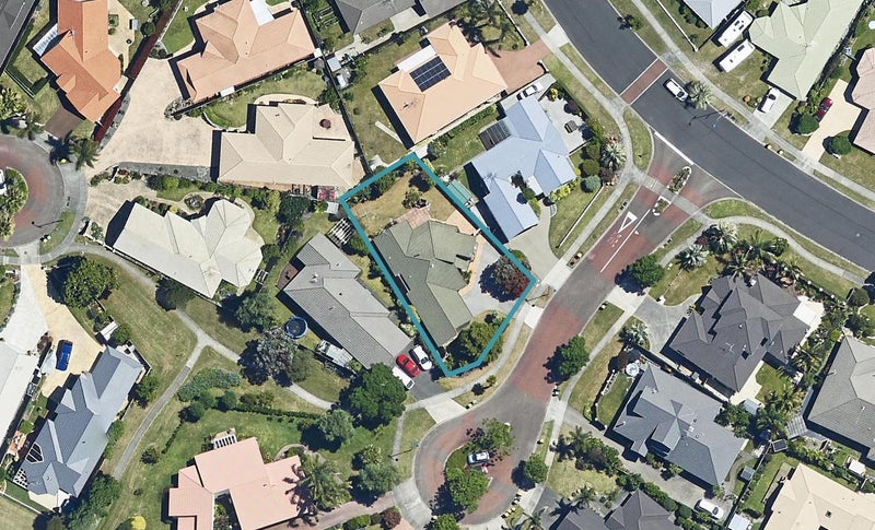 4 Santorini Key, Papamoa Beach, Papamoa - Carousel 1