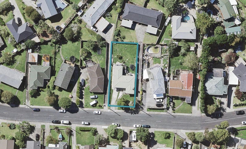 14 Willoughby Avenue, Howick, Auckland - Carousel 1