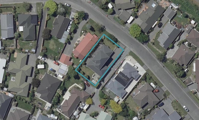55 Laing Crescent, Heathcote Valley, Christchurch - Carousel 1