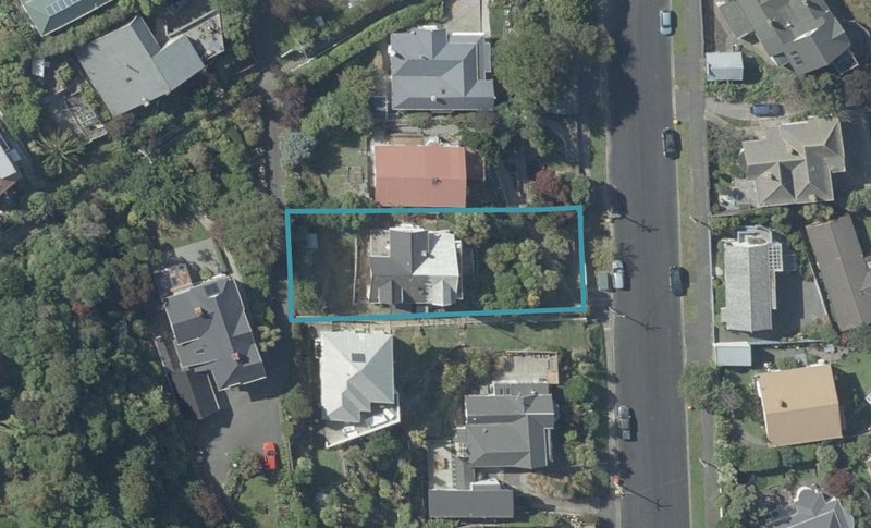 8 Norfolk Street, Saint Clair, Dunedin - Carousel 1
