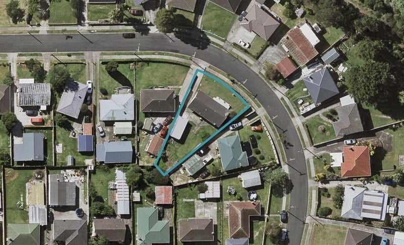 6 Antrim Crescent, Otara, Auckland - Carousel 1