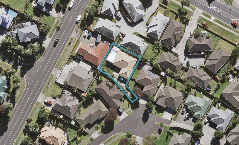 8 Saybrook Place, Mangere, Auckland - Carousel 1