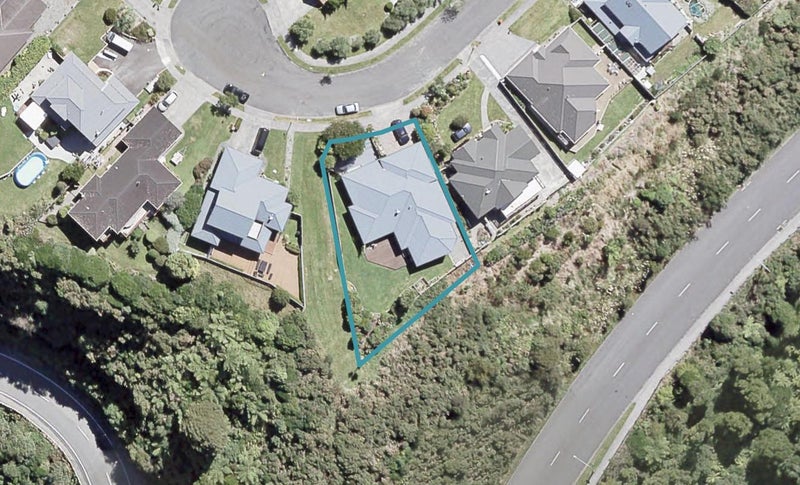 21 Birkinshaw Grove, Riverstone Terraces, Upper Hutt - Carousel 1