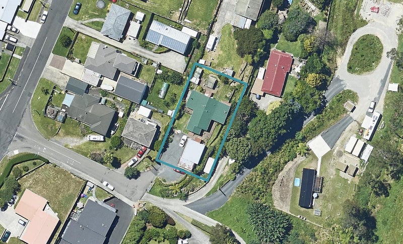 19 Sheppard Street, Gate Pa, Tauranga - Carousel 1