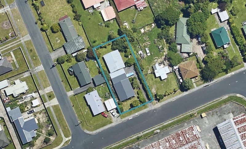 20 Bidois Road, Fairy Springs, Rotorua - Carousel 1