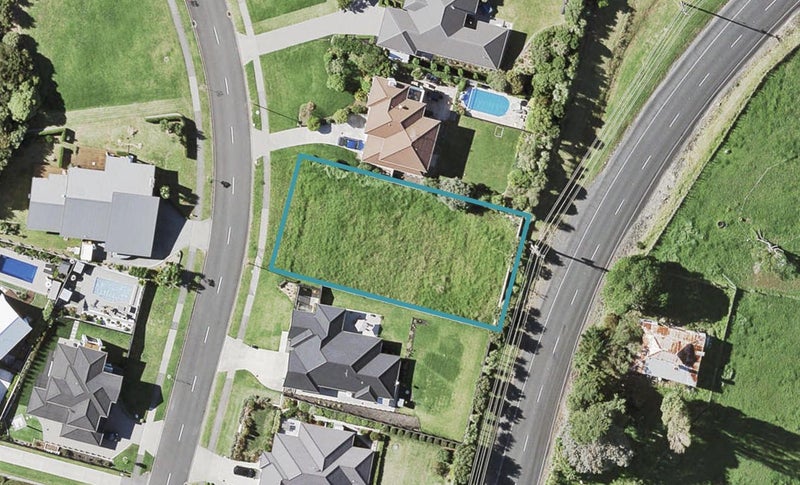 57 Liberty Crescent, Beachlands, Auckland - Carousel 1
