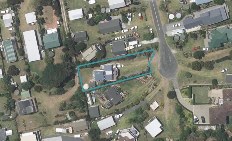 8 Harbourview Street, Mangawhai Heads, Mangawhai - Carousel 1