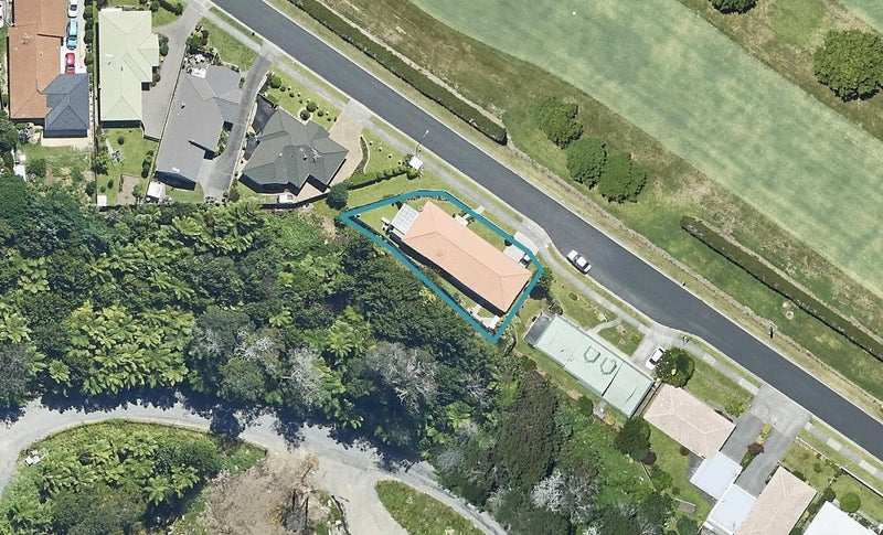 17 Marshall Avenue, Greerton, Tauranga - Carousel 1