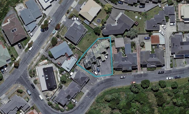 9A Tamahine Street, Maupuia, Wellington - Carousel 1