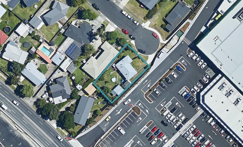 18 Harris Street, Mount Maunganui, Mount Maunganui - Carousel 1