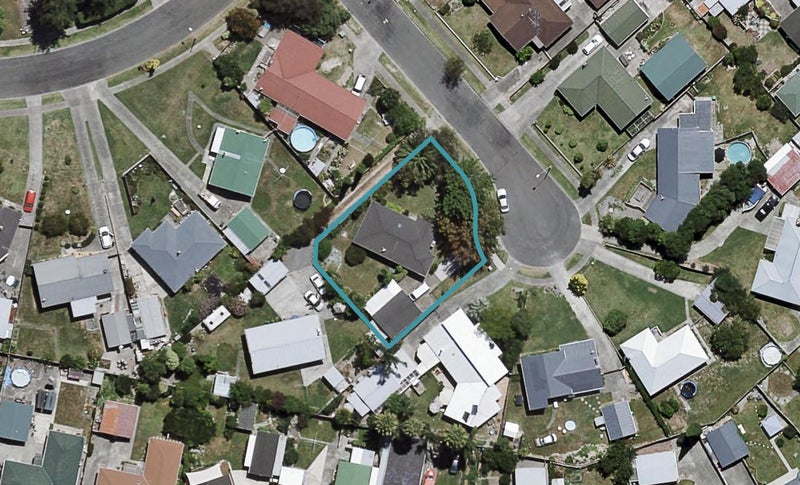 8 Laws Place, Pirimai, Napier - Carousel 1