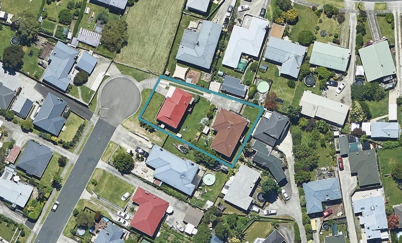18B Hilltop Road, Parkvale, Tauranga - Carousel 1