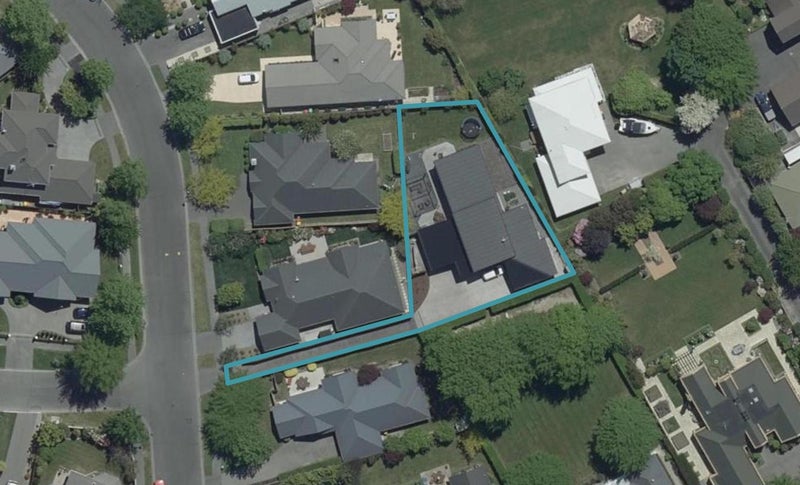 16 Woodhurst Drive, Casebrook, Christchurch - Carousel 1
