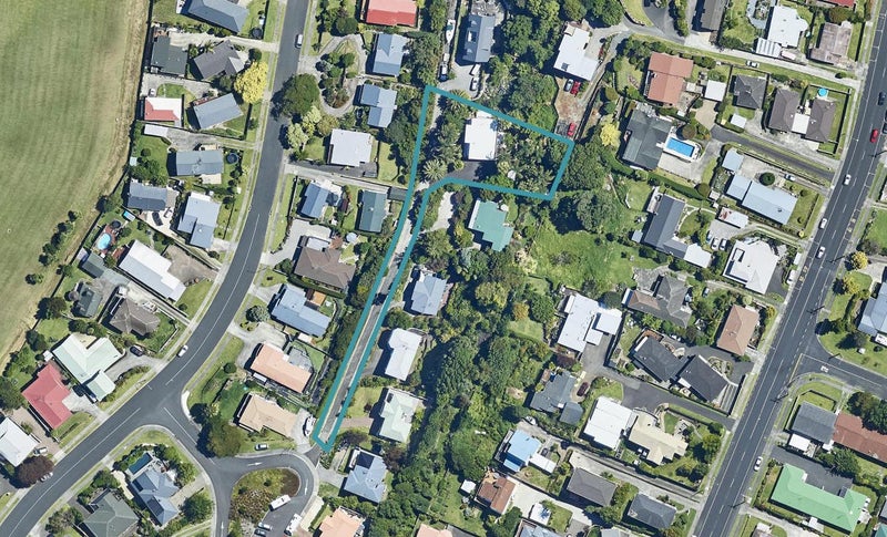 10 Worsley Way, Bellevue, Tauranga - Carousel 1