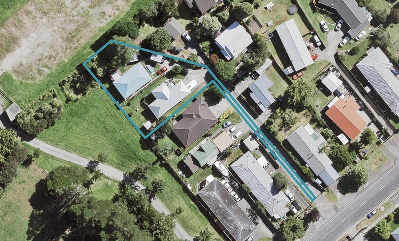 1/195A Henderson Valley Road, Henderson, Auckland - Carousel 1
