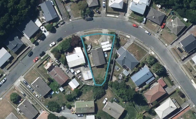 83 Rangituhi Crescent, Takapuwahia, Porirua - Carousel 1