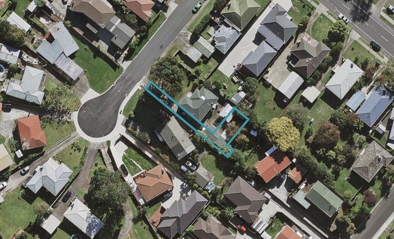 2D Ross Avenue, Papatoetoe, Auckland - Carousel 1