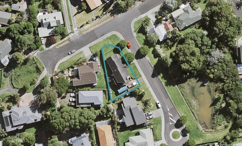 80 View Ridge Drive, Ranui, Auckland - Carousel 1