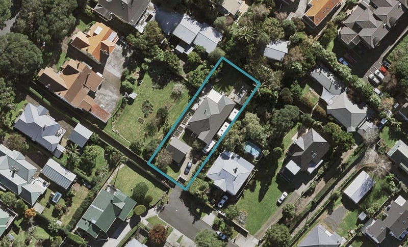 57 Tawera Road, Greenlane, Auckland - Carousel 1