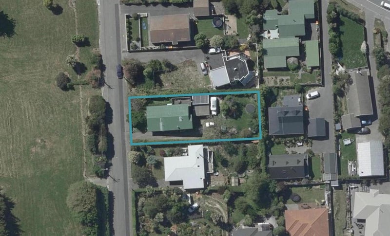 11 Avoca Valley Road, Heathcote Valley, Christchurch - Carousel 1