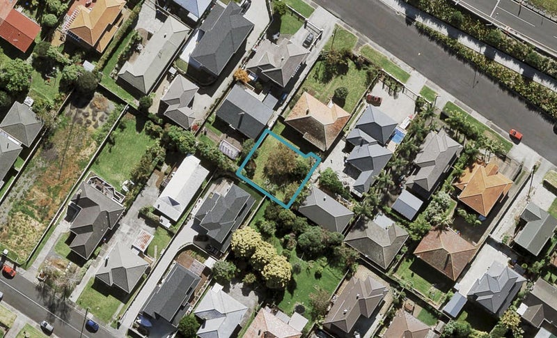 20C Melrose Road East, Hillsborough, Auckland - Carousel 1