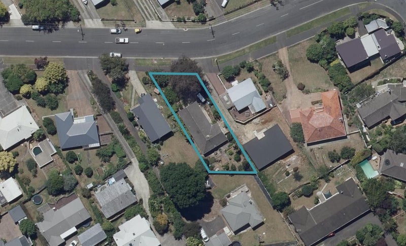 69 Tawa Street, Melville, Hamilton - Carousel 1