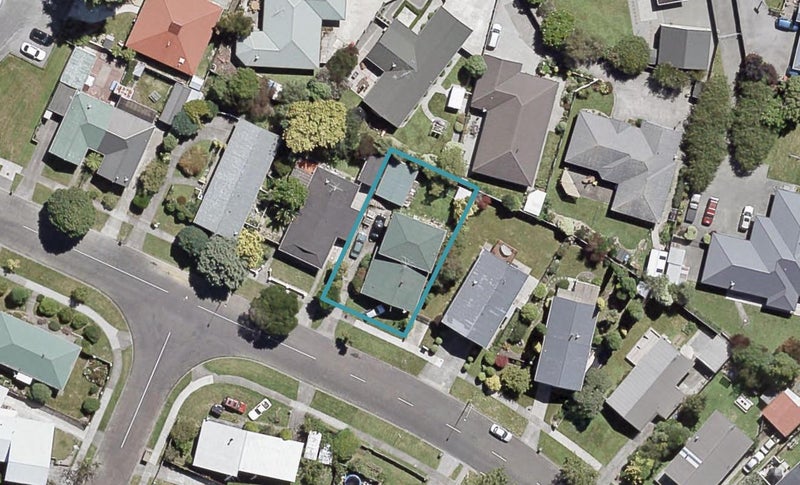 120 California Drive, Totara Park, Upper Hutt - Carousel 1