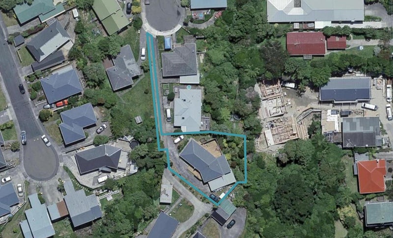 17 Kimball Place, Johnsonville, Wellington - Carousel 1