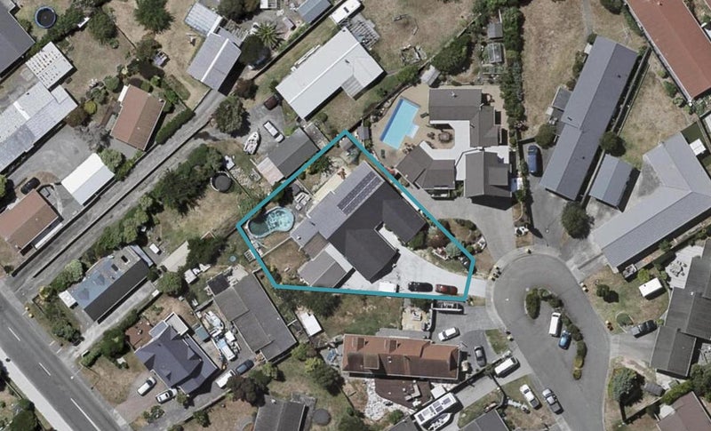 9 Oakwood Grove, Paraparaumu Beach, Paraparaumu - Carousel 1