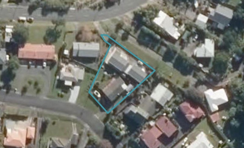 15 Commins Road, Onerahi, Whangarei - Carousel 1
