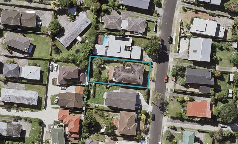 11 Knightsbridge Drive, Forrest Hill, Auckland - Carousel 1