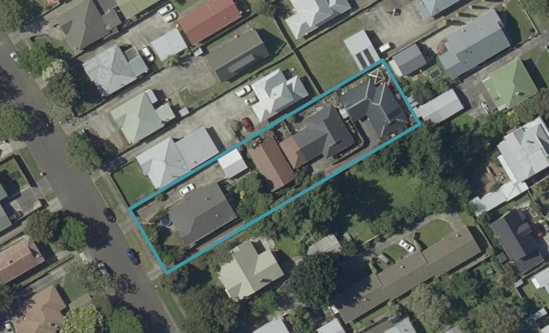 27C Worcester Street, West End, Palmerston North - Carousel 1