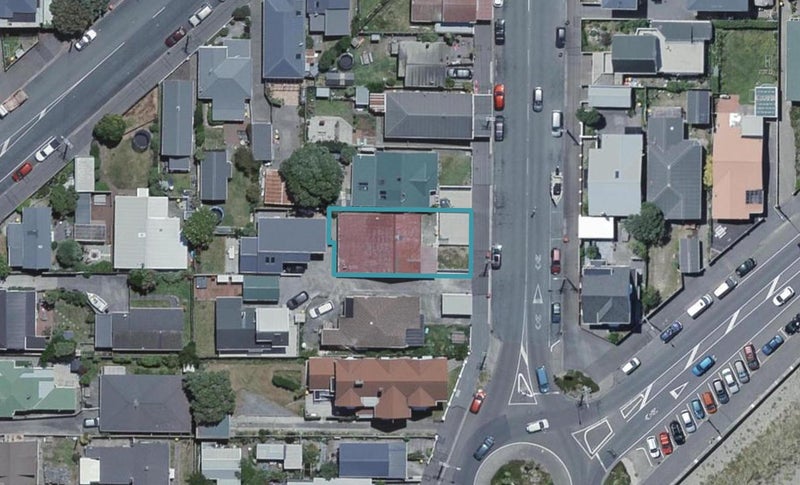 208 Queens Drive, Lyall Bay, Wellington - Carousel 1