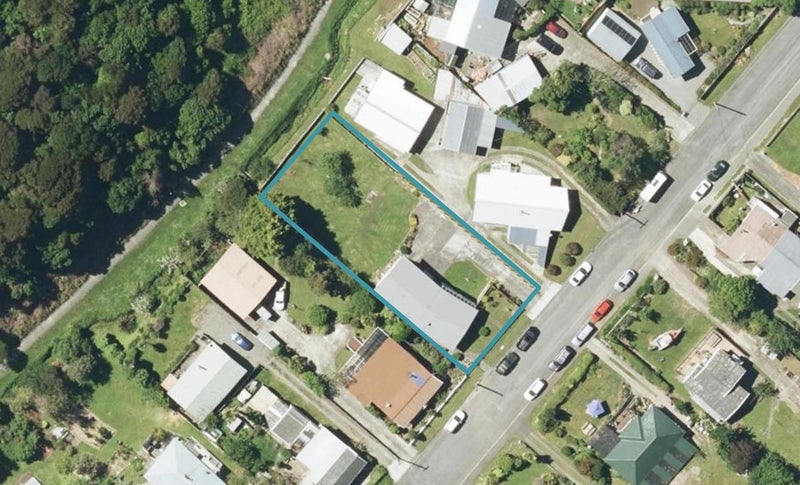 66 Hampden Street, Picton - Carousel 1