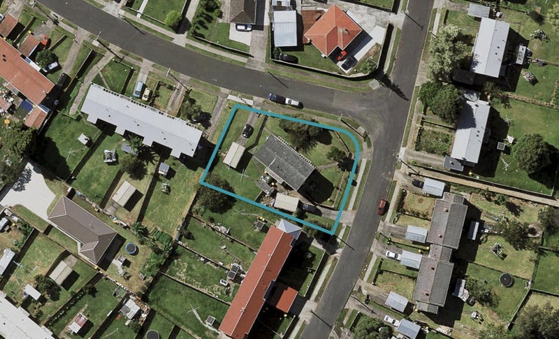 25 Sandra Avenue, Otara, Auckland - Carousel 1