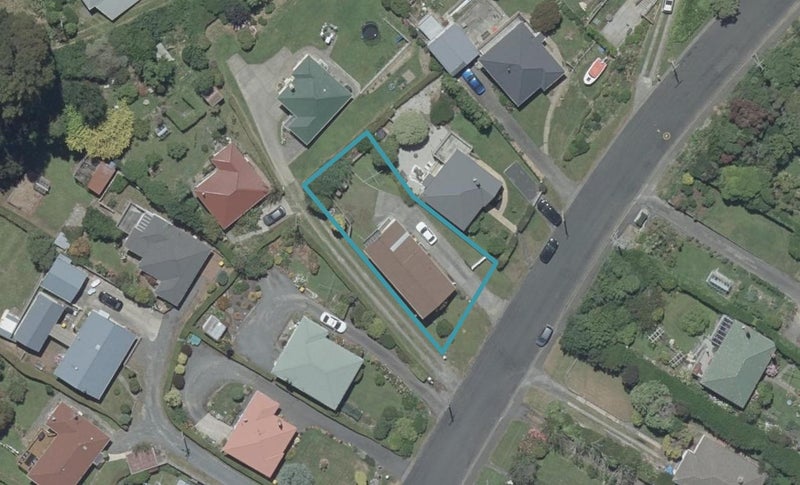 423 Pine Hill Road, Pine Hill, Dunedin - Carousel 1