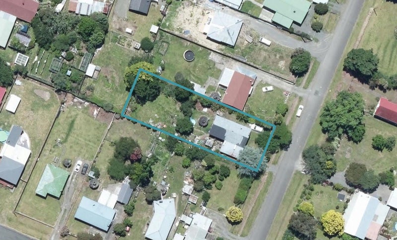 10 Carroll Street, Frasertown, Wairoa - Carousel 1