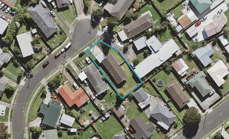 2/11 Lynette Place, Mangere, Auckland - Carousel 1