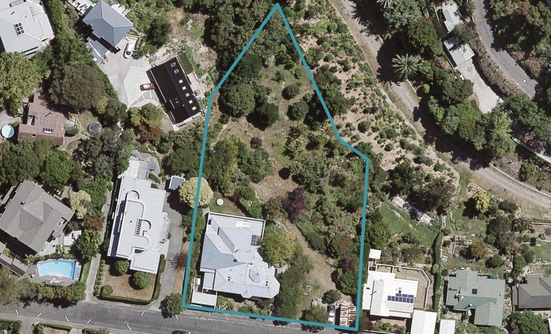 17 Lighthouse Road, Bluff Hill, Napier - Carousel 1