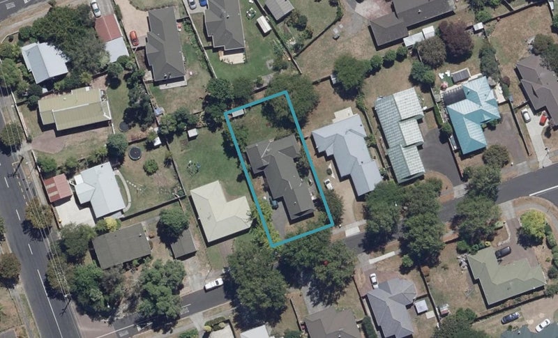 5 Sarindah Place, Fairview Downs, Hamilton - Carousel 1