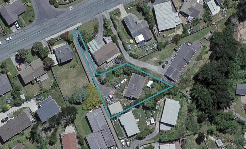 136 Mark Avenue, Grenada Village, Wellington - Carousel 1