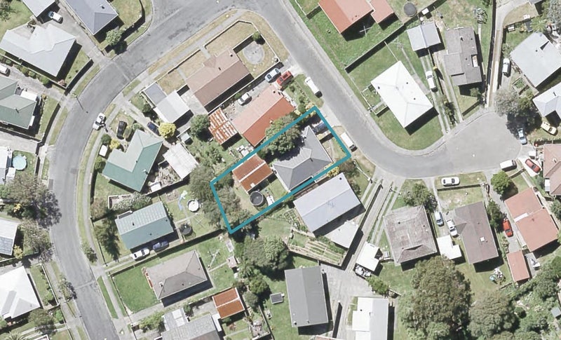6 Aporoa Grove, Wainuiomata, Lower Hutt - Carousel 1