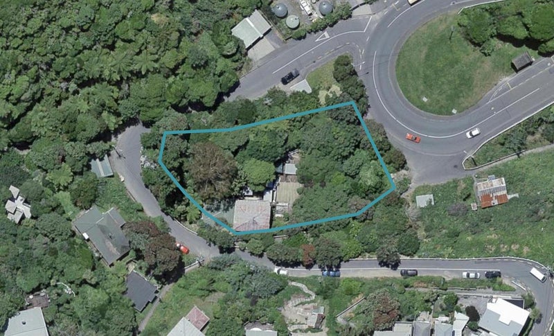 170 Raroa Road, Aro Valley, Wellington - Carousel 1