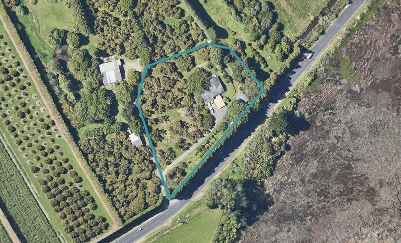 61 Emerton Road, Athenree, Waihi Beach - Carousel 1