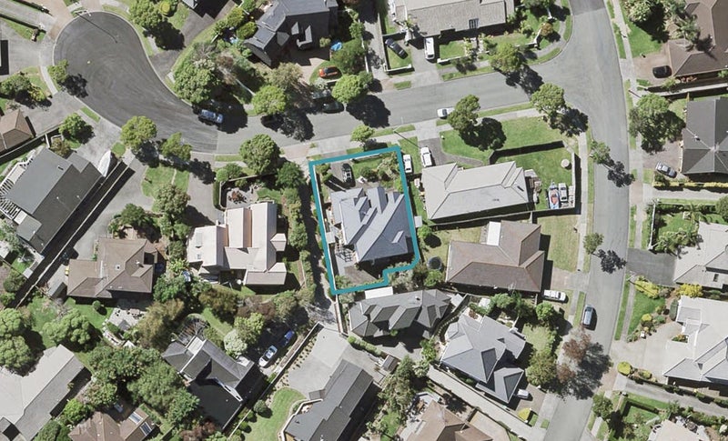 6 Chiania Place, Somerville, Manukau - Carousel 1