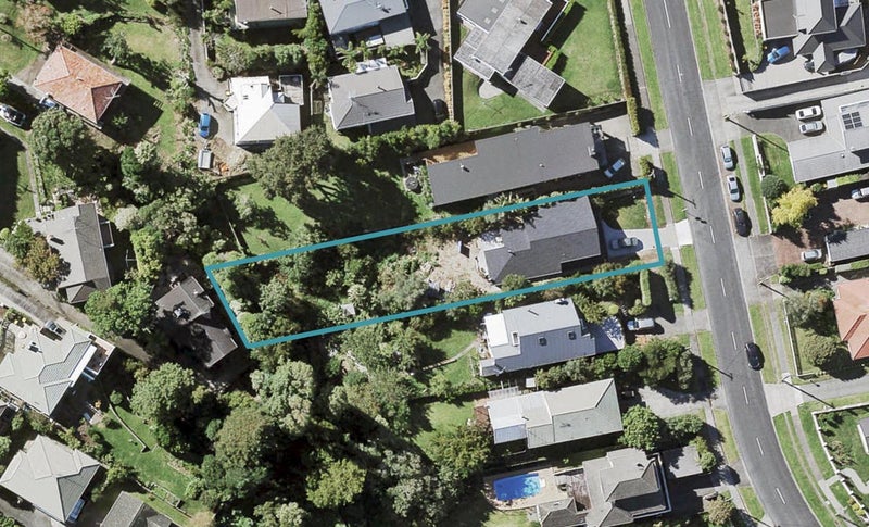 29 Churchill Road, Cockle Bay, Auckland - Carousel 1
